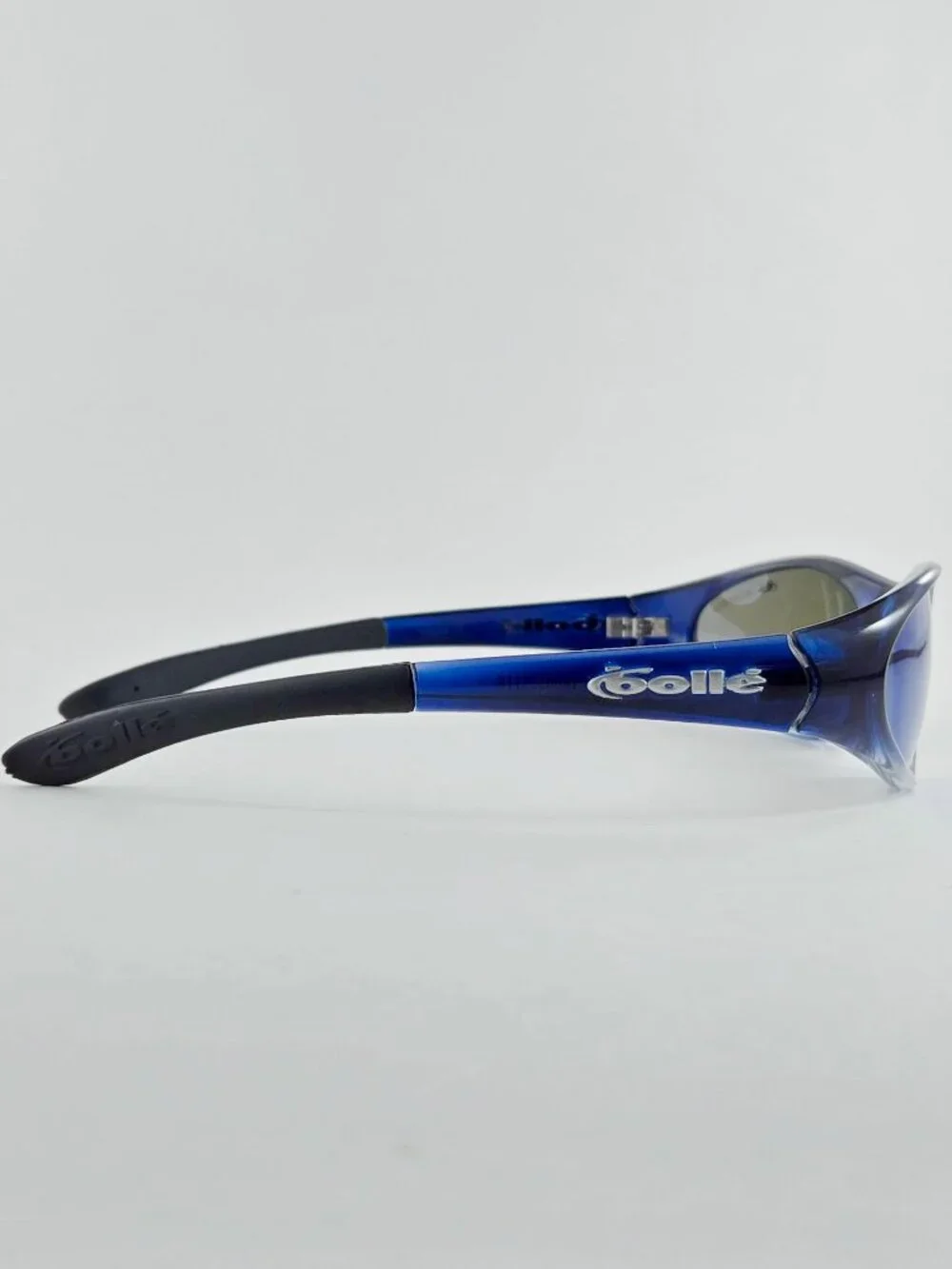 Bolle Swisher Vintage Blue Wrap Polarized Sunglasses
